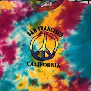 Cute vintage tie dye shirt!